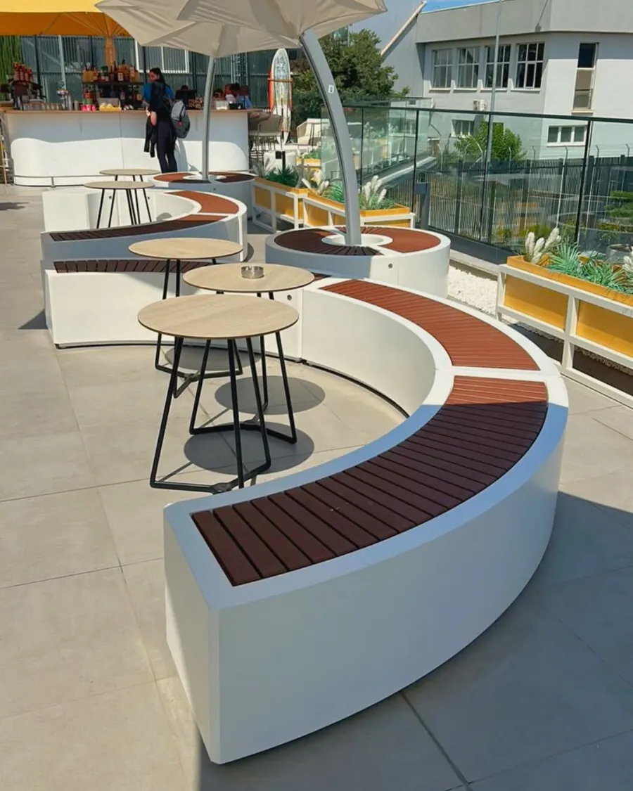 Mobilier pentru spații verzi